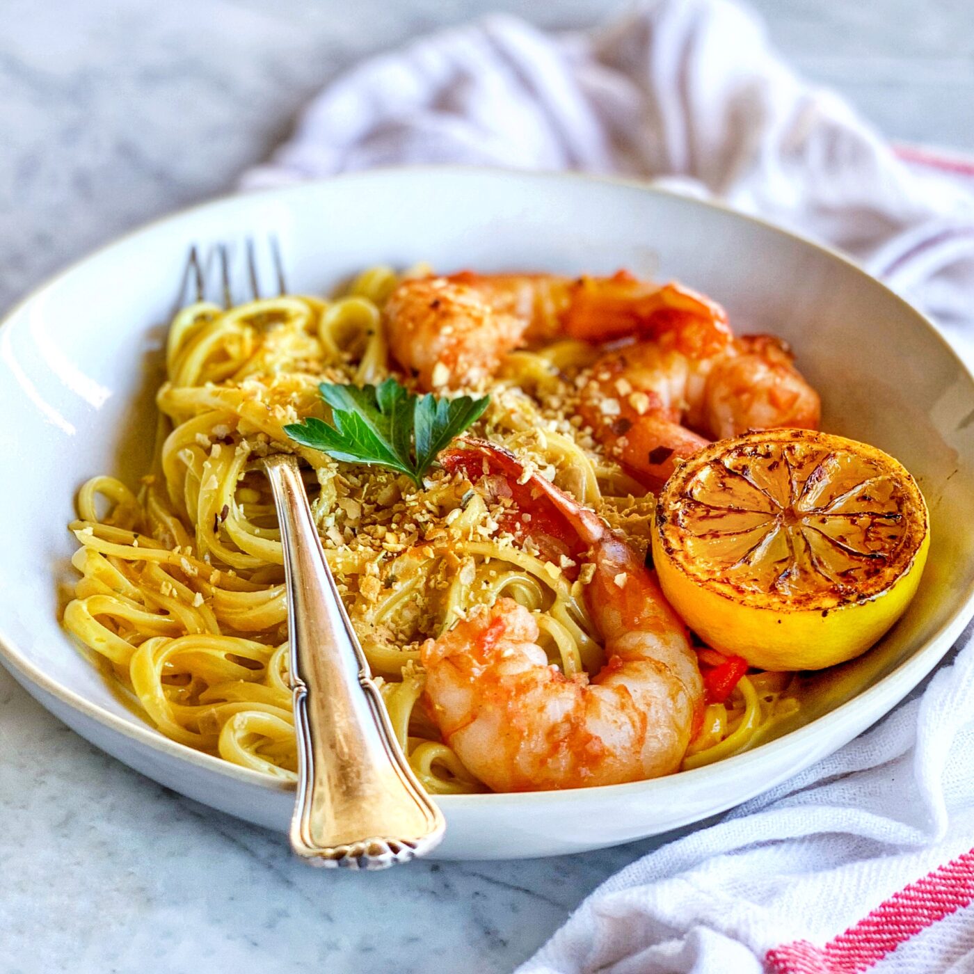 Creamy Saffron Linguine & Prawns Michellesipsandsavors